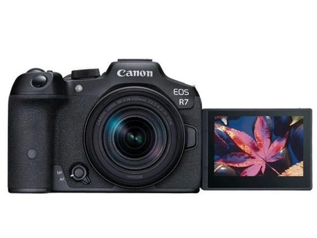 Canon EOS R7 + RF-S 18-150mm Lens Kit
